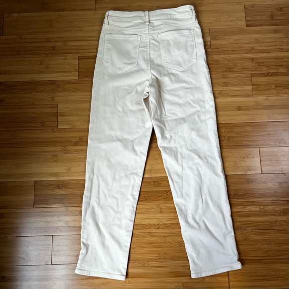 Athlete Flex Straight Leg Ankle Jean in Bone Cream Jeans - Size 6 - Picture 6 of 14